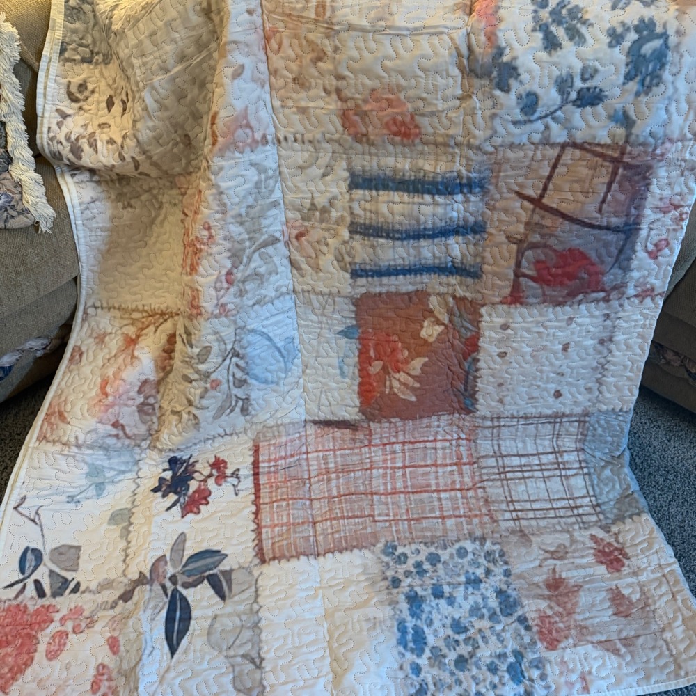 Floral Patchwork Quilt Multi Color Cottagecore Farmhouse Bedding 96" x 108" - Picture 3 of 15